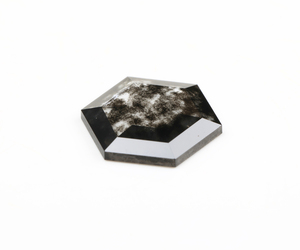 OM GEMS - Diamante Cultivado en Laboratorio, Corte Hexagonal de 1.95 Ct, Perforado con Láser, Color Sal y Pimienta, para Joyería - Product Image 5