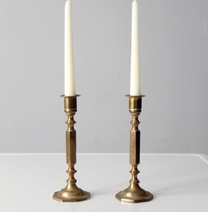 Porte-bougies coniques en laiton doré, luxueux, uniques, faits à la main, écologiques, décoratifs, en aluminium - Product Image 2