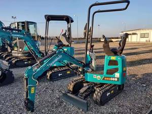 Excavadora Compacta Usada de 3 Toneladas, Color Amarillo, con Rotación de 360 Grados y Orugas de Goma para Jardinería Residencial de Precisión - Product Image 4