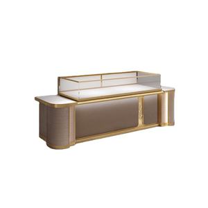 Vitrina de Lujo Personalizada con Iluminación LED Dorada y Gabinete de Vidrio y Acero Inoxidable, Muebles de Exhibición para Joyería - Product Image 6