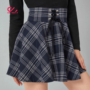 Mini-jupe plissée à taille haute à carreaux, jupe de tennis classique à motif à carreaux pour uniforme scolaire, design personnalisé - Product Image 2