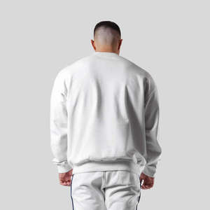 เสื้อสเวตเชิ้ตคอกลมสีเทาเข้มสำหรับผู้ชาย ทรงปกติ สีพื้น ผ้าฝ้ายถัก สวมใส่สบายๆ สำหรับฤดูใบไม้ร่วง - Product Image 5