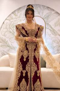 ชุดเดรสยาวแบบคาฟตันสีแดงเข้มสุดหรู พร้อมงานปักลาย สำหรับงานแต่งงานแบบดั้งเดิมสำหรับผู้หญิง @2026 - Product Image 3