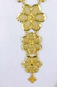 Parure de bijoux collier avec boucles d'oreilles en laiton plaqué or pur parure de bijoux collier design haute qualité Émirats arabes unis Dubaï - Product Image 3