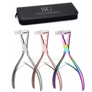 Pinzas de Acero Inoxidable Saar Global Surgical para Extensiones de Cabello, Uso Comercial, Herramienta para Instalación y Remoción - Product Image 5