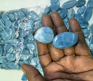 โอปอลสีน้ำเงินธรรมชาติทำมือ รูปทรงคาโบชอง อัญมณีสีน้ำเงินสำหรับทำเครื่องประดับ คริสตัลหินกึ่งมีค่า อัญมณีเม็ดเดี่ยว - Product Image 5