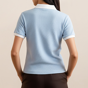 Camiseta de Verano de Manga Corta con Cuello Camisero y Apliques de Logotipo Personalizado, Secado Rápido, Color Sólido, Corte Regular, 100% Algodón para Mujer - Product Image 4