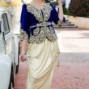 Karakou algérien sur mesure pour femme, veste traditionnelle en velours, tenue de mariée, Karakou algérien fait sur mesure pour femme - Product Image 6
