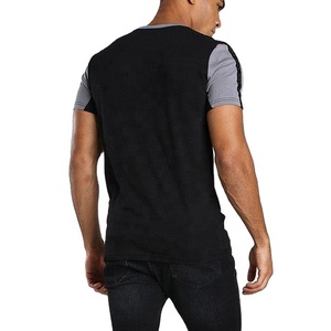 T-shirt de compression ajusté pour homme avec logo personnalisé, vêtements de sport pour la salle de sport et l'entraînement - Product Image 3