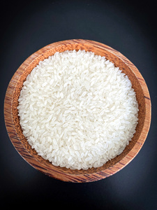 Riz Calrose à grains moyens séché de la meilleure qualité |   Texture dure, naturellement sucrée |   pour les repas quotidiens au sushi - Product Image 1