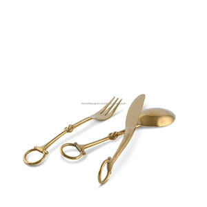 Juego de Cubiertos de Metal Premium para Uso Diario, Ofrece Durabilidad y Estilo Elegante para Hogares Modernos - Product Image 6