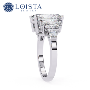 Bague Trilogie Élégante et Éclatante en Baguette, Diamant de Laboratoire 0,50 Carat, Or 18K, Finition Haut de Gamme, Meilleur Prix LOISTA JEWELS LR00205 Tendance - Product Image 2