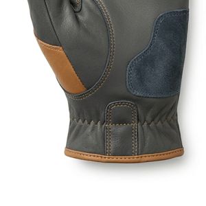 Gant de golf respirant avec système d'ajustement sécurisé, construction durable et confort amélioré pour l'entraînement, la compétition et les loisirs - Product Image 3