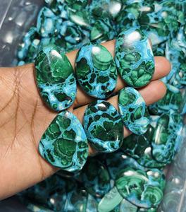 Pierres précieuses brutes 100 % naturelles en chrysocolle et malachite mélangées, cabochons pour la fabrication de bijoux, spécimen minéral en pierre brute - Product Image 2