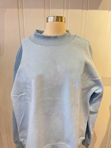 Sudadera de Mujer con Logotipo Personalizado, Cuello Alto, Peso Medio, Tejido Acanalado, 100% Algodón, Estilo Urbano, Forrada, Oversize, Relajada y Transpirable - Product Image 4