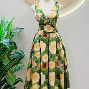 เดรสยาวลายดอกไม้สุดหรูสำหรับผู้หญิง ดีไซน์เก๋ไก๋ ผสมผสานความสง่างาม ความสบาย ทั้งแบบลำลองและเป็นทางการ เหมาะสำหรับหลากหลายโอกาส ผลิตจากผ้าไหม - Product Image 6