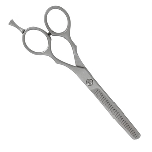 กรรไกรซอยผมมืออาชีพ 440C สแตนเลสสตีล ปลายคม ด้ามยาว สำหรับคนถนัดขวา ใช้ในร้านเสริมสวย - Product Image 3