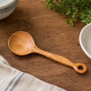 Cuillère de cuisine en bois de qualité supérieure, ustensile de cuisson réutilisable pour remuer, sauter et servir les aliments, en vente - Product Image 4