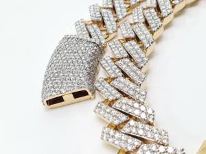 Nueva Llegada: Collar de Cadena con Diamantes de Moissanita Grandes Engastados, Cadena de Eslabones con Engaste Manual, Cadena Cubana Miami Grande de Plata y Oro - Product Image 3