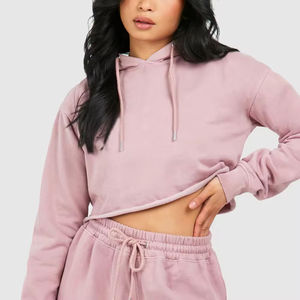 Conjunto deportivo rosa de 2 piezas para mujer, top corto con capucha y pantalones jogger, atuendo informal para estar en casa - Product Image 4