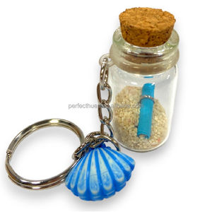Porte-clés en verre avec sable et bouchon en liège bleu, breloque coquillage, chaîne en acier inoxydable - Product Image 1