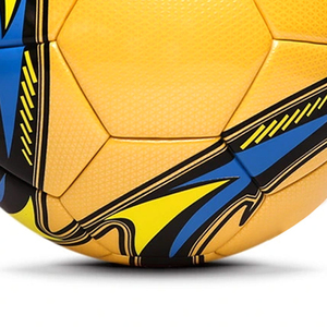 Ballon de football d'entraînement de qualité supérieure, taille et poids officiels, avec logo du club - Product Image 4