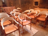 Fauteuil de salle à manger moderne Butterfly avec finition naturelle en bois de teck massif pour la salle à manger d'un appartement