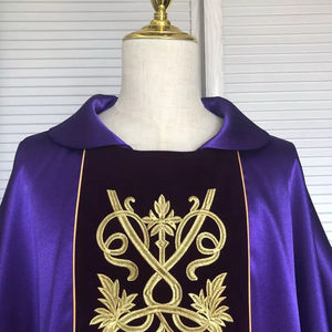 Robes de Chœur et de Clergé sur Mesure de Haute Qualité pour Églises : Chasubles, Vêtements Liturgiques et Toges d'Évêque – Vente en Gros - Product Image 5