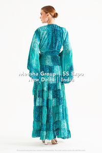 Ensemble coordonné imprimé floral bohème pour femme – Haut court à nouer à col en V et jupe longue à volants asymétrique – Ensemble deux pièces – Assortiment - Product Image 6