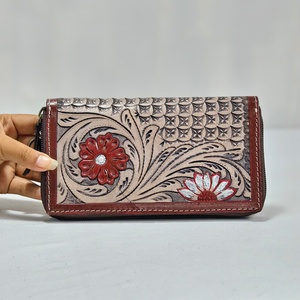 Sac à main en cuir véritable fait main avec motif floral, tendance estivale, imperméable, antivol, fermeture éclair, multi-usages, pour femme, design de créateur - Product Image 1