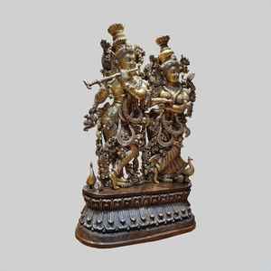 Statue artisanale en laiton de Radha Krishna avec vache et paon, idole traditionnelle du couple divin hindou pour la décoration intérieure et le Vastu - Product Image 2