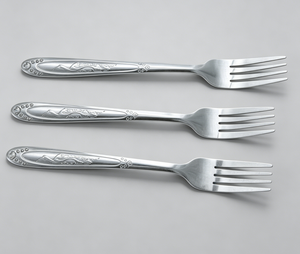 Ensemble de couverts jetables modernes en argent Lavie Creations LCa-186 avec poignées ornées, polis à la main, pour la location de mariage et la restauration - Product Image 5