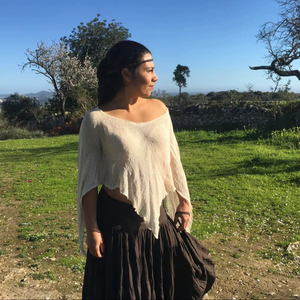 Poncho en tricot style bohème en coton brut, chemisier de festival à manches larges et fluides pour tenues décontractées et de vacances - Product Image 1