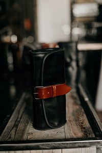 Custom Logo Genuine Leather Toiletry Bag Travel Dopp <b>Kit</b> For Men Waterproof Lining <b>Shaving</b> Bag Bulk Supply B2B TYG-0103 - Product Image 3
