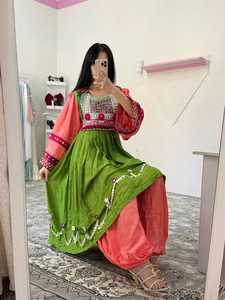 Vestido Afgano Vintage para Mujer, Vestido Maxi Bohemio Étnico Bordado Tradicional, Ropa Cultural Hecha a Mano Personalizada al por Mayor - Product Image 6