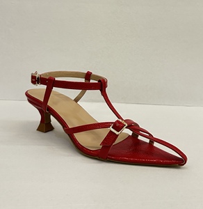 Sandalias de Tacón Rojas Texturizadas con Correa en T, Zapatos de Vestir con Hebilla en el Tobillo para Fiesta o Boda - Product Image 4