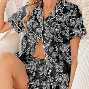 Conjunto de pijamas de satén de manga corta para mujer, ropa de dormir con botones y estampado floral, ropa de dormir informal de verano, conjunto de 2 piezas - Product Image 2