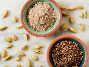 กระวานดำคุณภาพคงที่ รสชาติโดดเด่น สำหรับการใช้งานในอุตสาหกรรมเครื่องเทศ | แกง น้ำแกง และเครื่องดื่มสูตรพิเศษ // อีวาน - Product Image 3