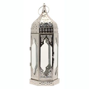 Lanterne en fer durable pour une ambiance décorative et une présentation élégante de bougies, conçue pour un usage domestique quotidien et festif. - Product Image 3
