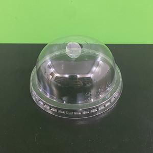 Nueva Promoción 2026, Tapas para Vasos Desechables de Plástico PET Marca TIEN DUC TD-T015, Tipo Domo y Planas, Transparentes, con Impresión UV y Logotipo Personalizado para Bebidas - Product Image 5