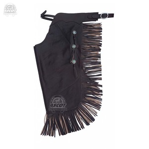 Chaps d'équitation de qualité supérieure en daim de vache, style Bermuda, avec franges et travail artisanal. - Product Image 2