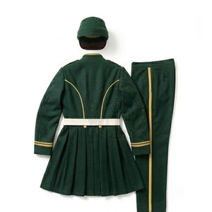 Uniforme maritime élégant et authentique en tissu polaire respirant, avec des détails de fabrication soignés, qualité supérieure pour les événements formels - Product Image 2