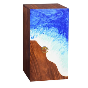 Urna Funeraria de Resina y Madera Natural Inspirada en el Océano, Caja para Cenizas con Diseño de Ola Azul Hecha a Mano por AYAANS - Product Image 4