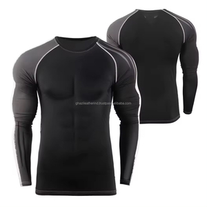 Vêtements personnalisés Vêtements de protection solaire Rush Guard Vêtements pour hommes Chemise de compression Rashguard Gilets pour hommes Rash Guard Meilleurs rashguards - Product Image 3