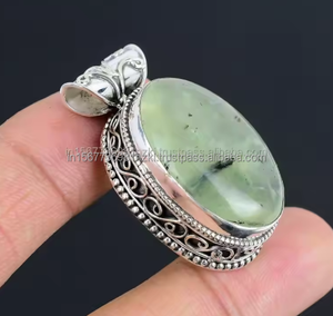 Collar de cristal de plata esterlina con colgante de Prehnita, cristales de turmalina verde y negro, joyería ovalada encantadora minimalista - Product Image 5