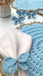 Elegante y Delicado Anillo para Servilletas de Ganchillo con Lazo Azul, Hecho a Mano con Cuentas Plateadas, Decoración de Mesa para Bodas y Fiestas - Product Image 3