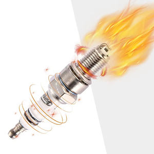 Bujía de Competición de Triple Electrodo A7TC D8TC para Motocicletas GY6 CG 50 70 110 125 150CC, <span class=keywords><strong>ATV</strong></span>, Scooter, Moto de Cross, Go Kart - Product Image 2