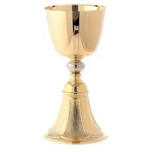 Cáliz Cristiano Tradicional de Metal, Vaso de Comunión para Culto Religioso y Servicios de Altar - Product Image 1
