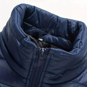 Veste matelassée pour homme, chaude et confortable, idéale pour les sorties décontractées et la superposition en automne ou en hiver. - Product Image 2