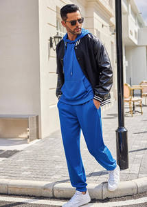 ชุดวอร์มออกกำลังกายผู้ชาย เนื้อผ้านุ่ม ระบายอากาศดี มีฮู้ด กางเกงจ็อกเกอร์ทรงเข้ารูป เอวยางยืด ชุดลำลองสำหรับเล่นกีฬา มีจำหน่ายแล้ว - Product Image 4